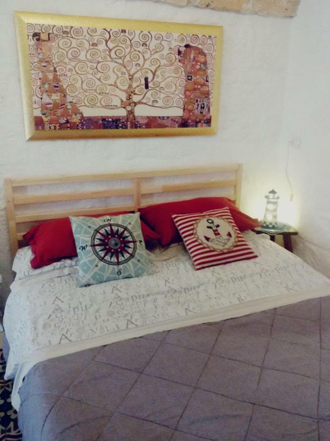 La Casa Di Lo Lägenhet Monopoli Exteriör bild